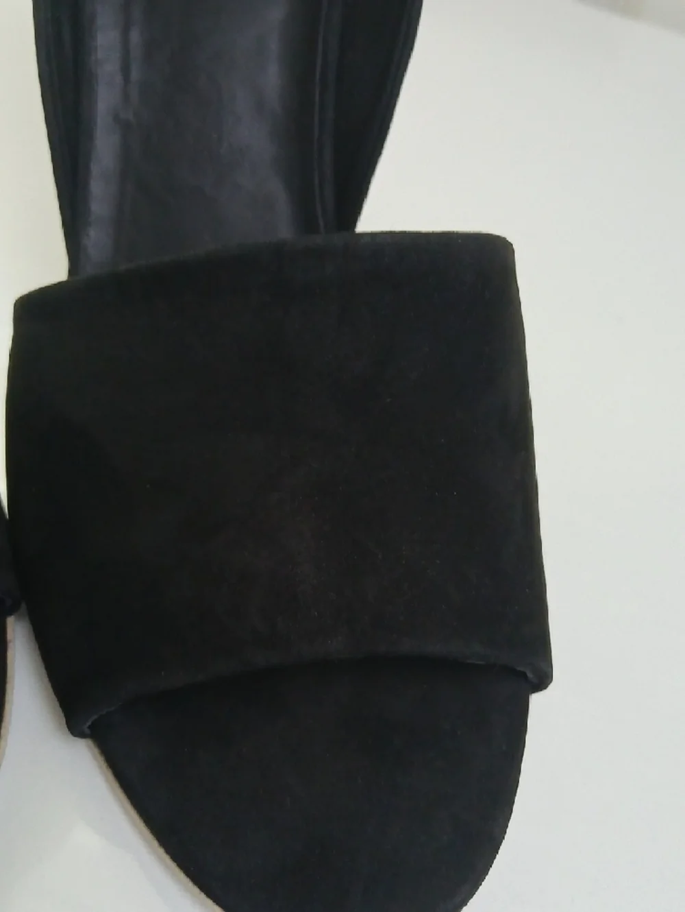 Vince Saffron Black Nubuck‎ Suede Sexy Versatile Peep-Toe d'Orsay Heels Size 8